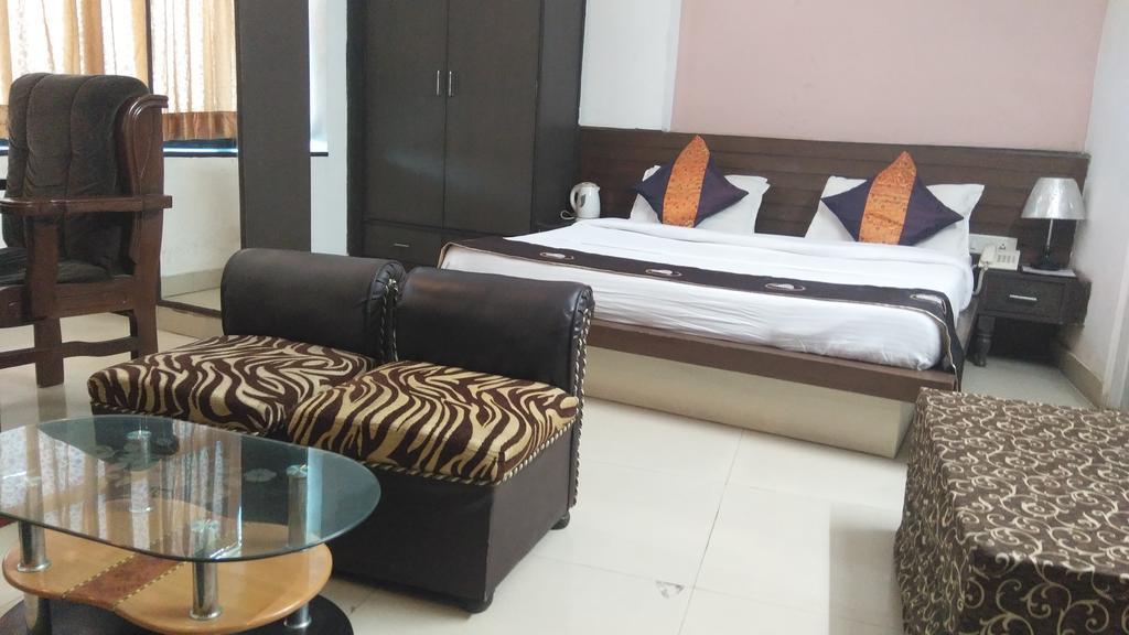 Airport Hotel Port View Neu-Delhi Exterior foto