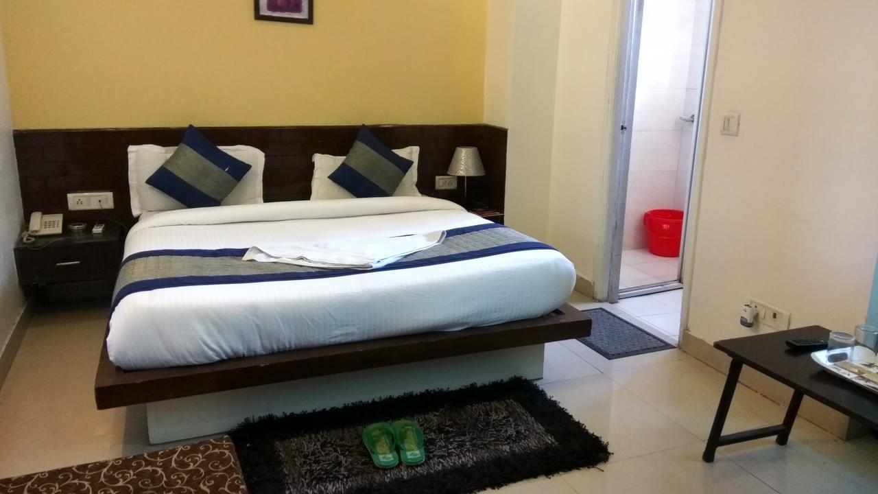 Airport Hotel Port View Neu-Delhi Exterior foto