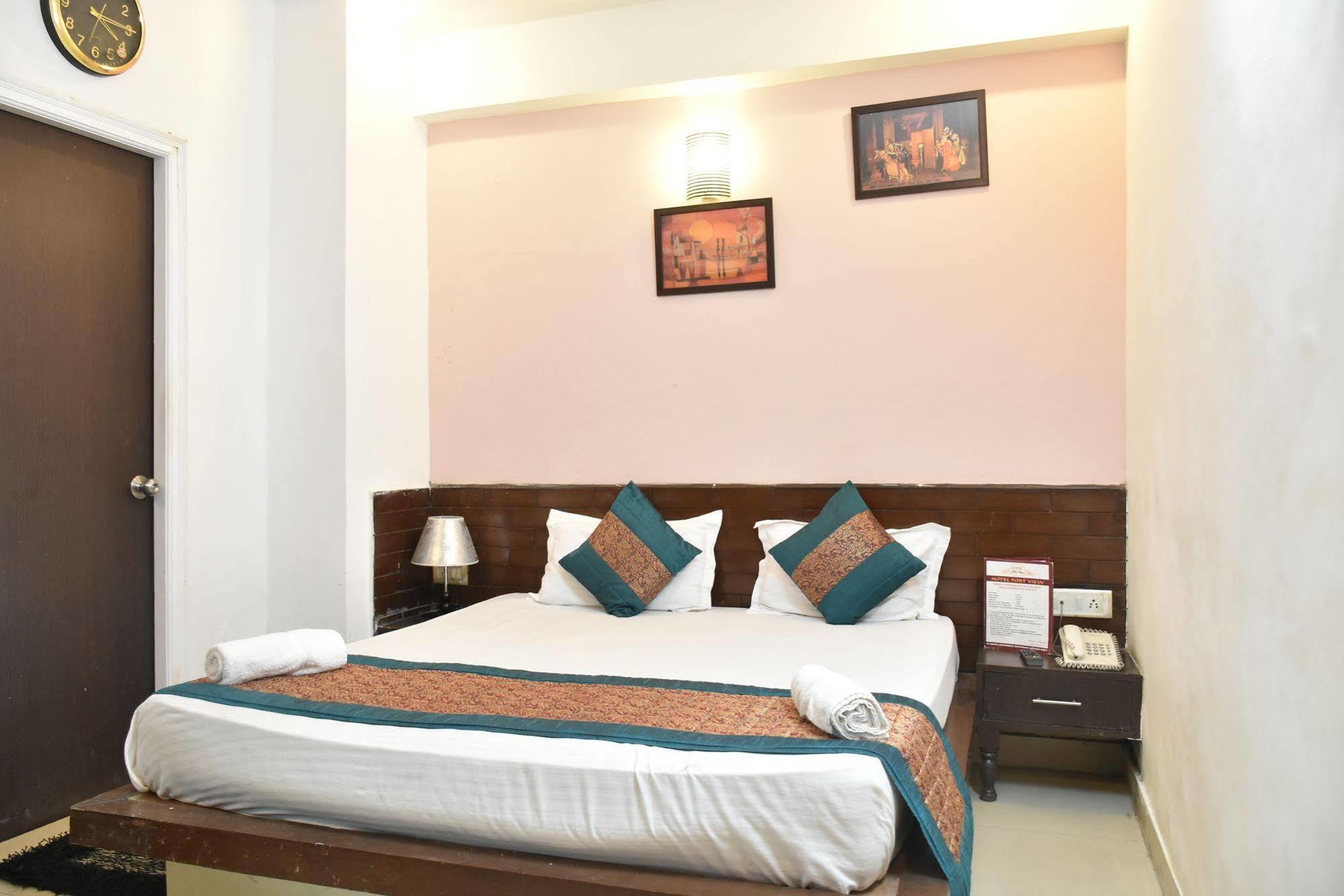 Airport Hotel Port View Neu-Delhi Exterior foto
